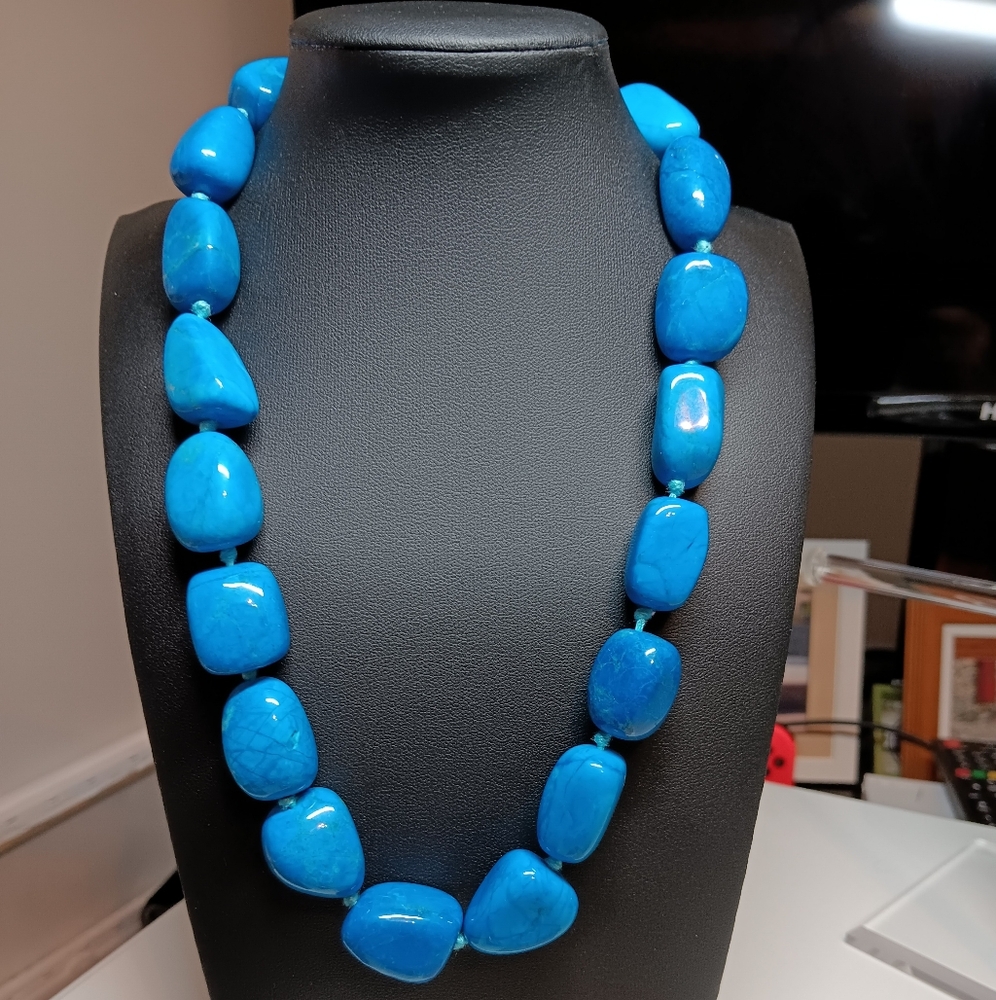 Turquoise Bead Statement Necklace - Vibrant Blue